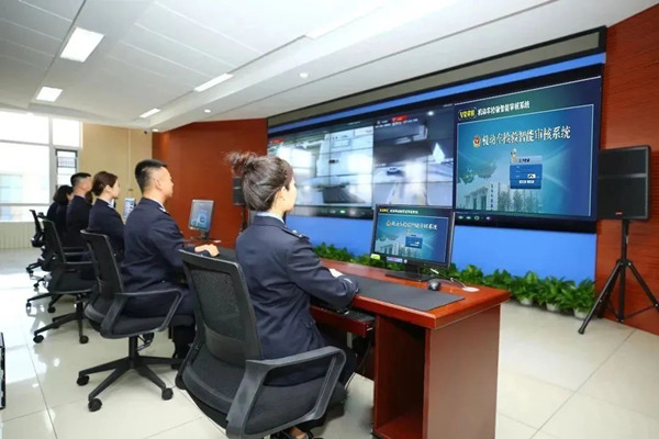 L'audit de l'IA d'ANCHE révolutionne l'inspection des véhicules commerciaux dans les erdos chinois